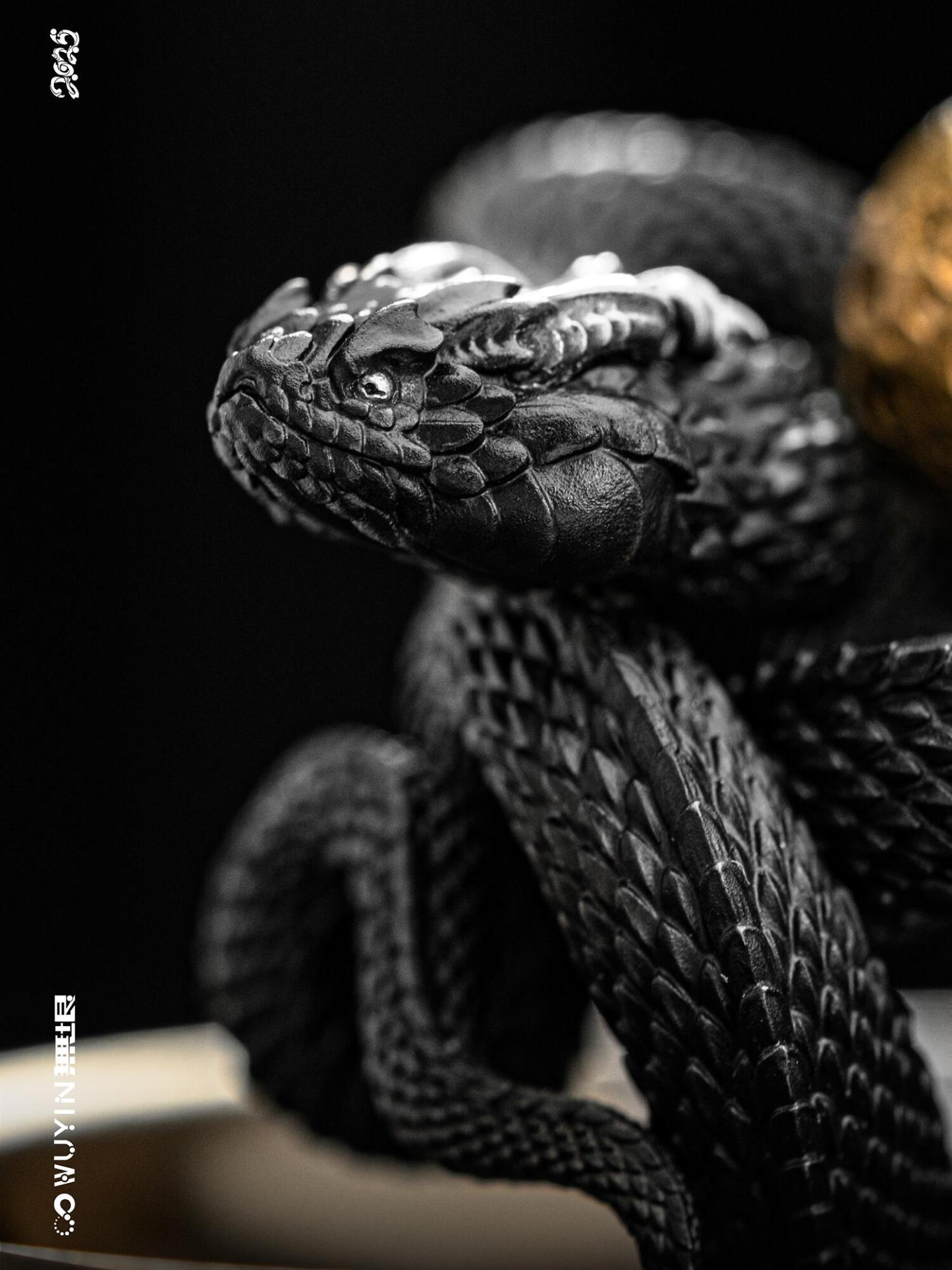 Chaos Serpent Incense Holder（bronze）